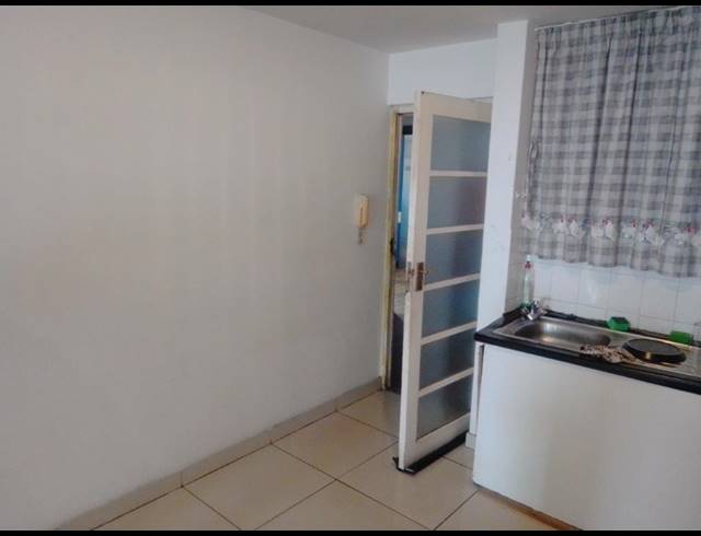 2 BEDROOM APARTMENT FOR SALE IN SOUTH BEACH